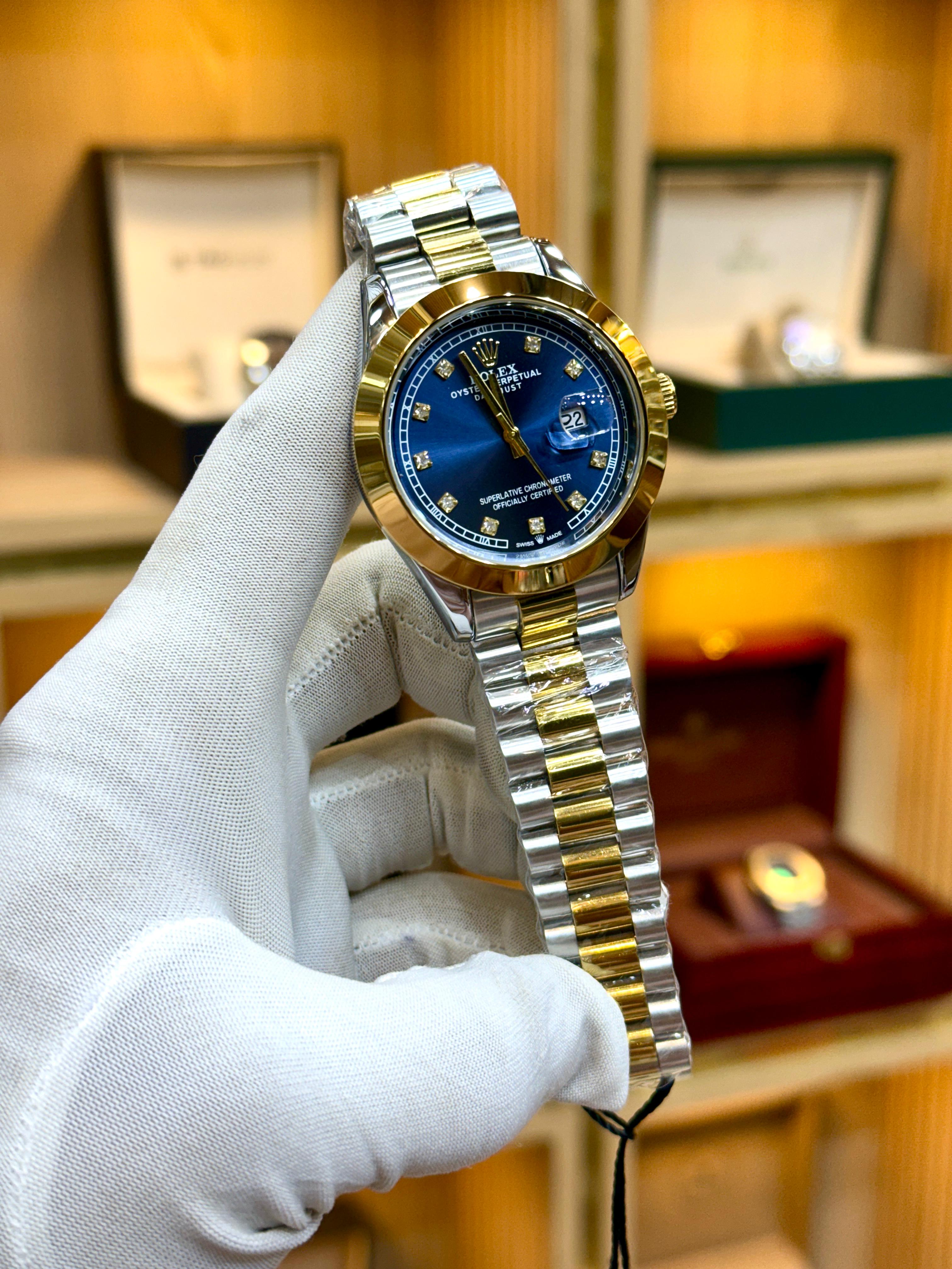 Prestige Classic Two-Tone Wristwatch – Timeless Luxury Design