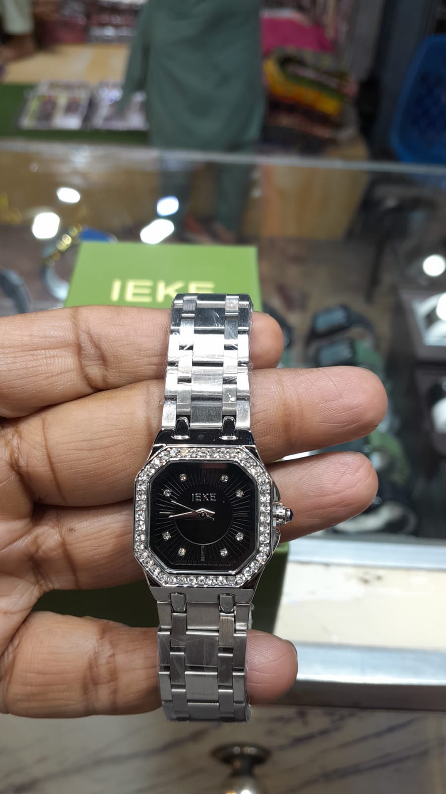 IEKE Spectrum Octagonal Crystal Watch – Elegant Multi-Color Series