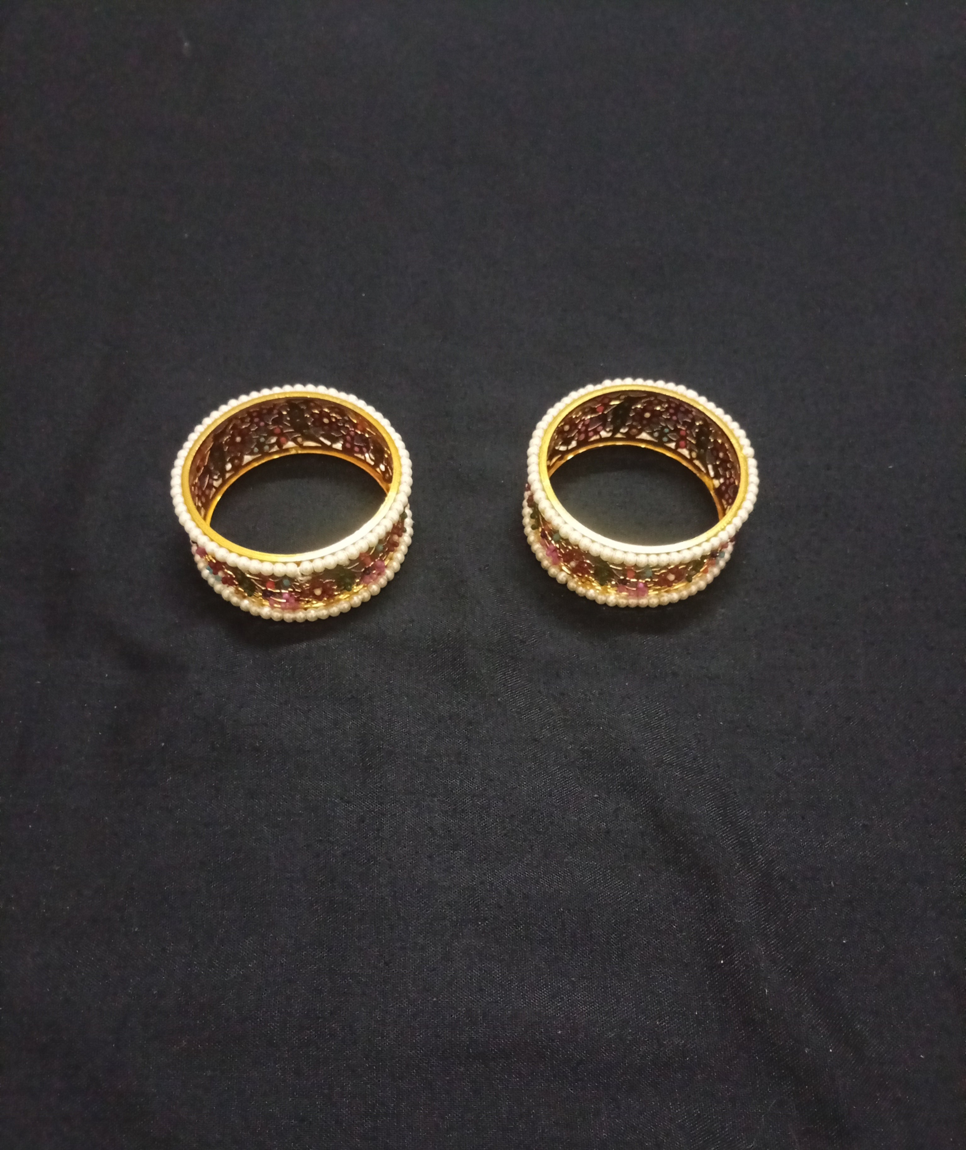 Elegant Hyderabadi Nauratan Bangles