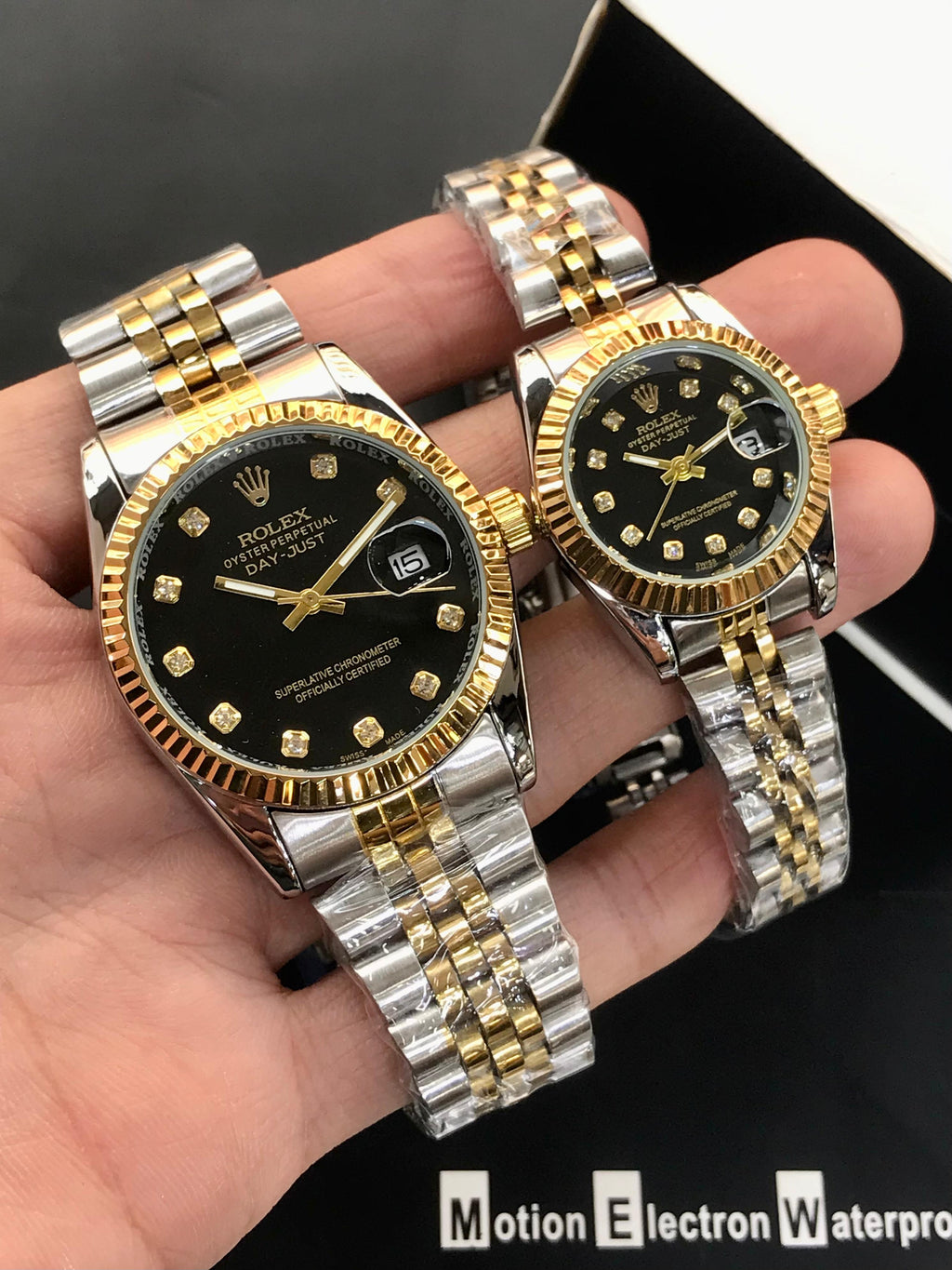 His & Her Royal Blue Luxury Watch Set – The Perfect Couple's Matching Timepieces