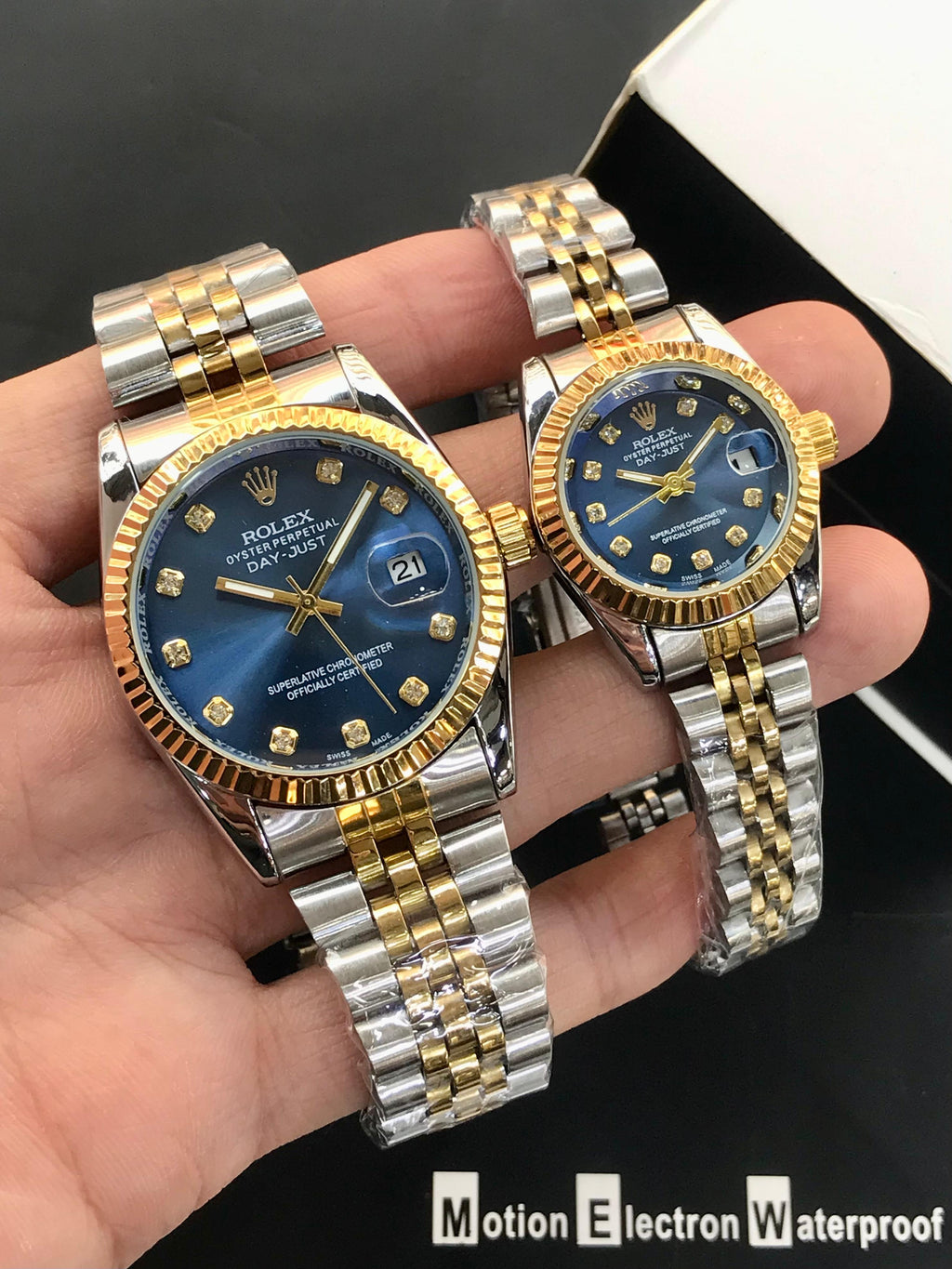 His & Her Royal Blue Luxury Watch Set – The Perfect Couple's Matching Timepieces